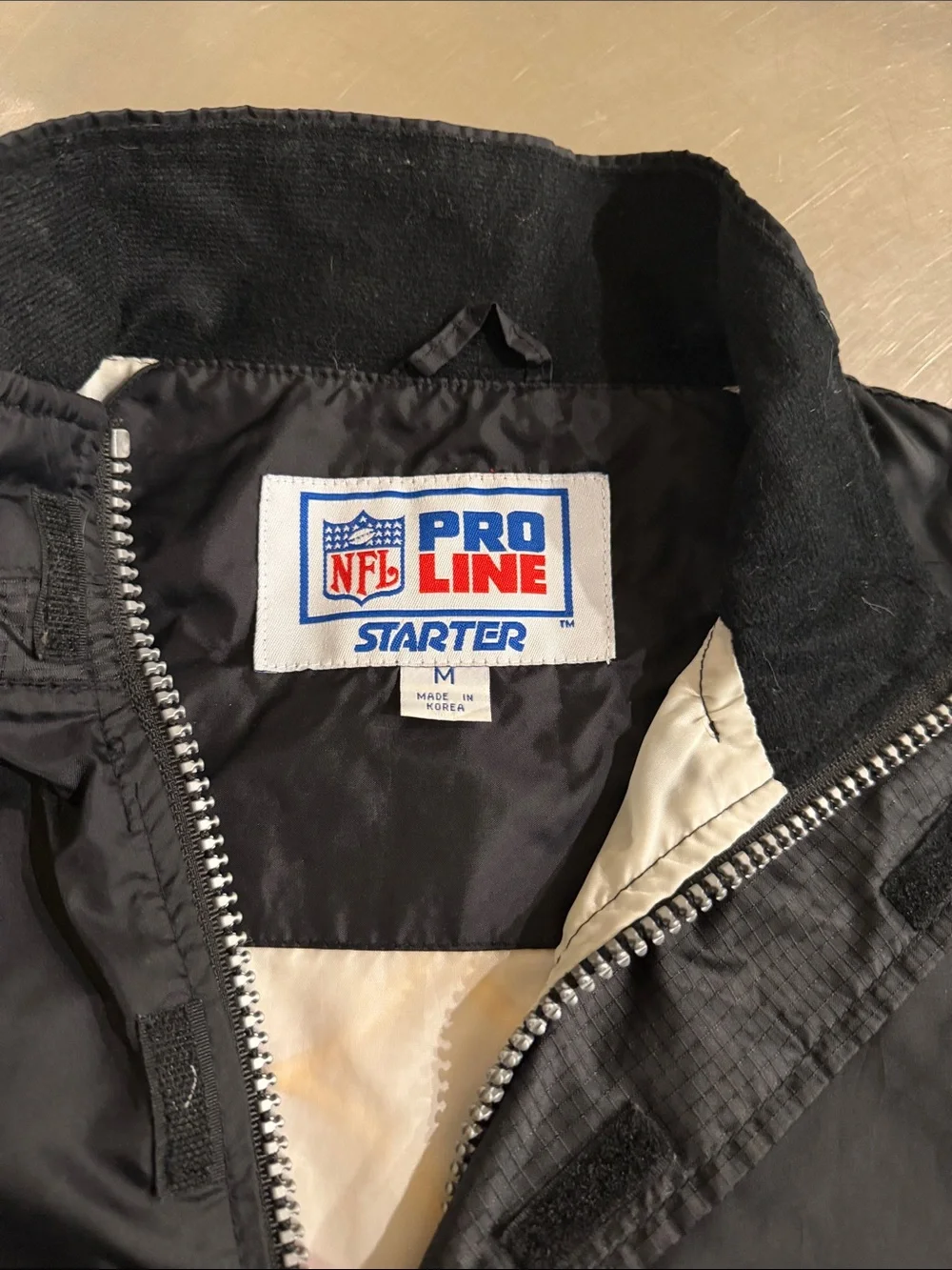 STARTER Black and Gold Pittsburgh Steelers Pullover Windbreaker